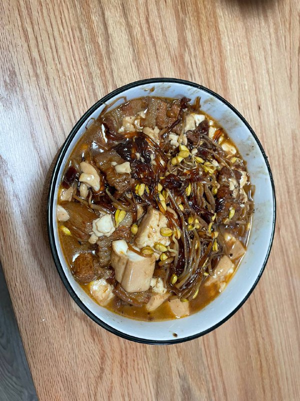猪肉、豆芽、豆腐炖粉条🍲🍚